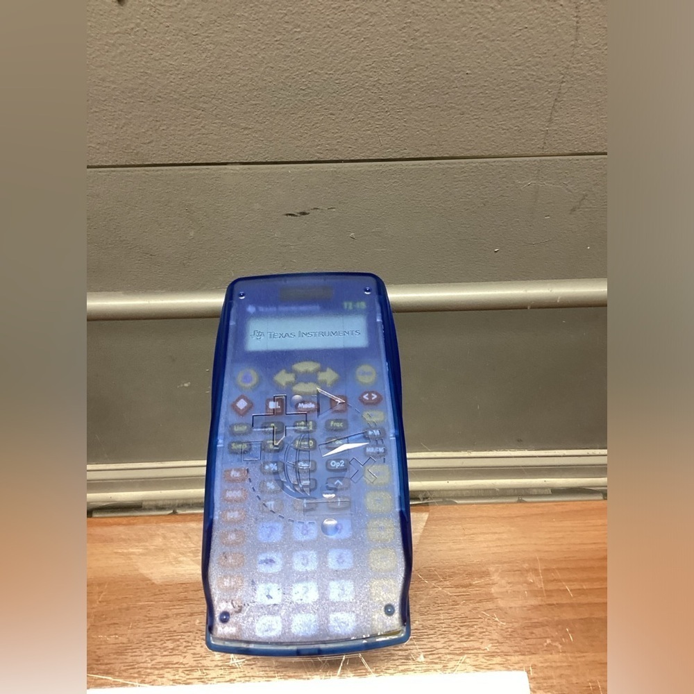 Texas Instruments Calculator - Picture 2 of 2
